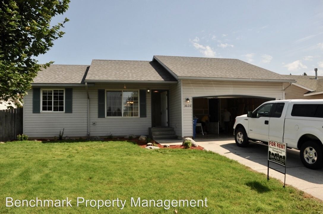 Primary Photo - 3 br, 2 bath House - 3020 N. Treaty Rock Blvd