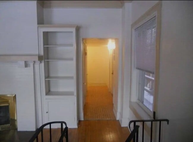Building Photo - 6008 8th Ave