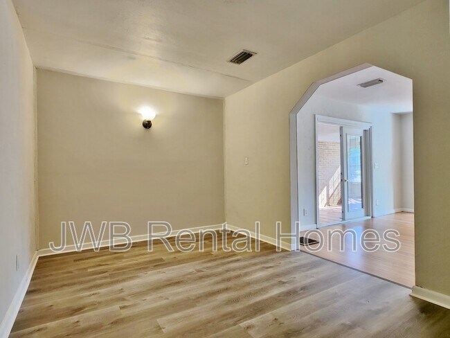 Building Photo - 5434 Minosa Ct