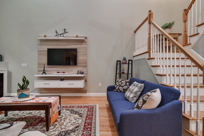 Building Photo - 41 Garett Way