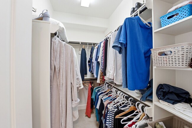 Foto del edificio - 904 W 18th St