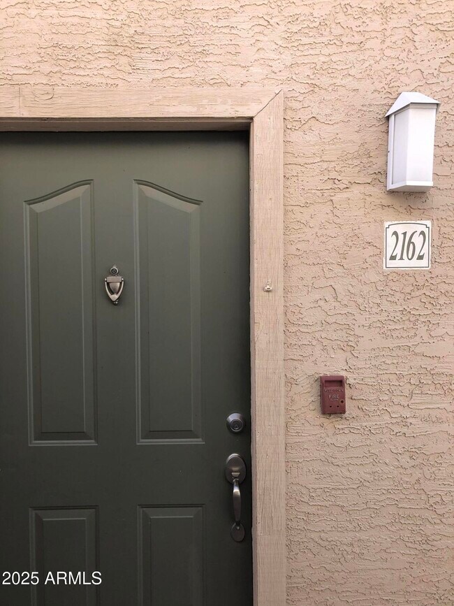Foto del edificio - 16013 S Desert Foothills Pkwy