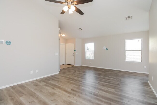 Building Photo - 19003 N Wilson St