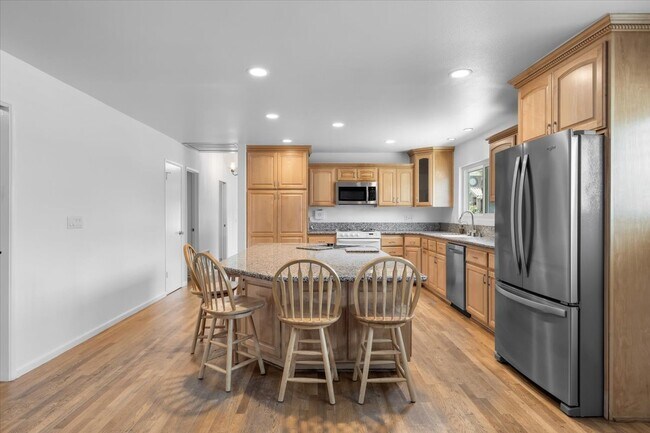 Building Photo - 1501 23rd St
