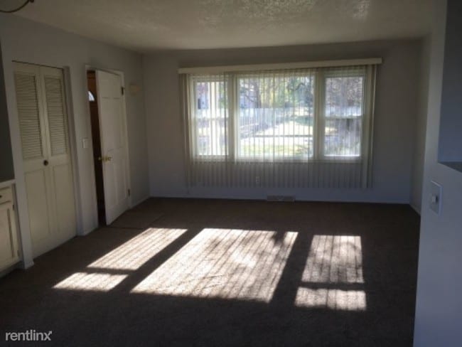 Building Photo - 2 br, 2 bath Condo - 9050 Saddlehorn Drive