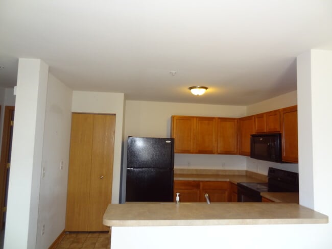 Building Photo - 232 Bertram Dr