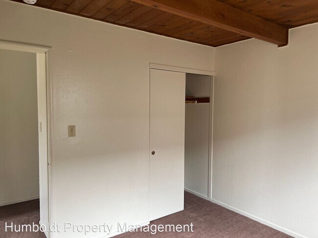 Building Photo - 3 br, 1 bath House - 1757 Cecil Avenue