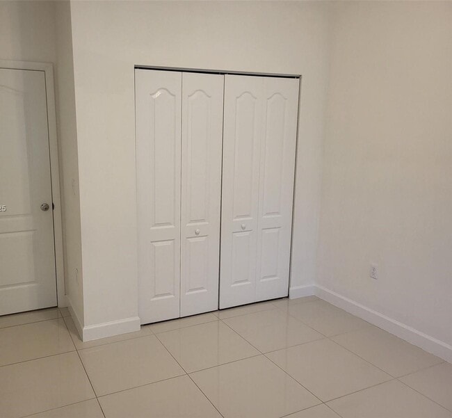 Foto del edificio - 1027 SW 11th Ave