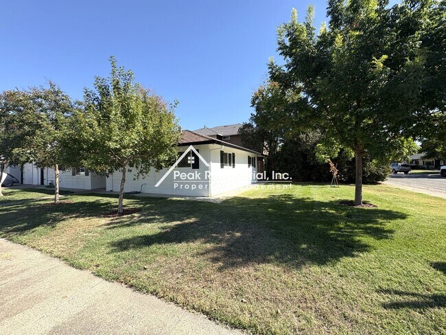 Foto del edificio - Very Nice 3bd/2ba Sacramento Home