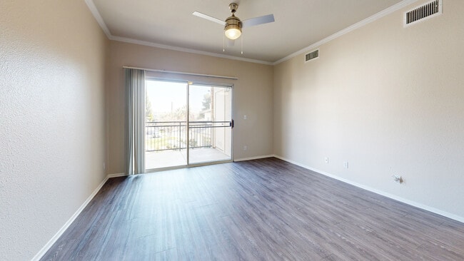 Interior Photo - Windemere at Sycamore Highlands