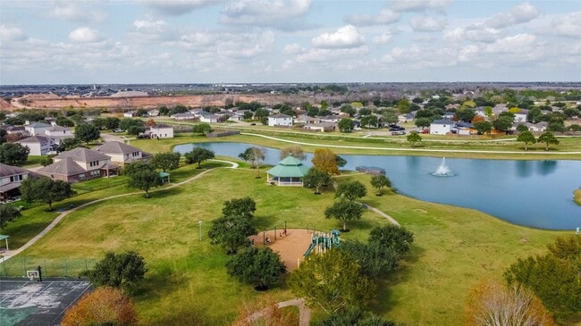 Building Photo - 4106 Falling Trace Ln