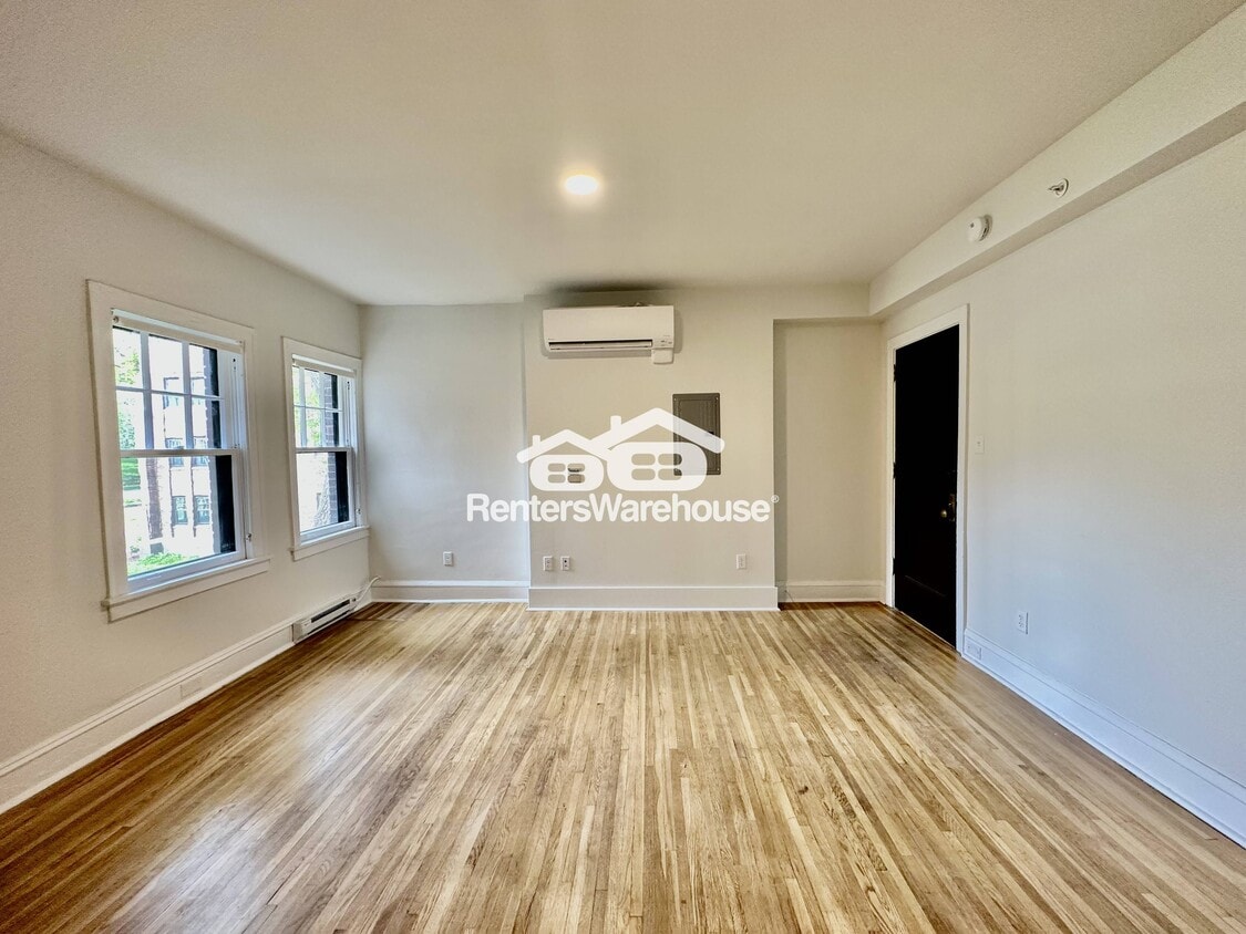 Foto principal - 2225 Grand Ave