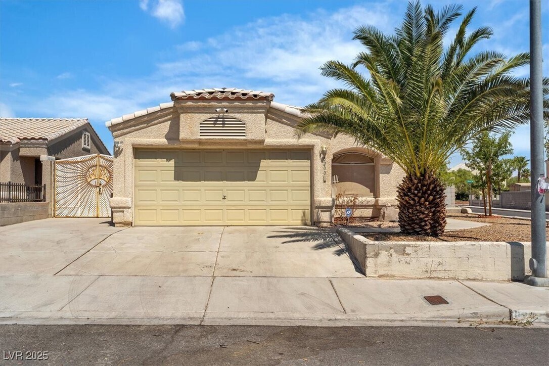 Primary Photo - 8200 Cimarron Ridge Dr