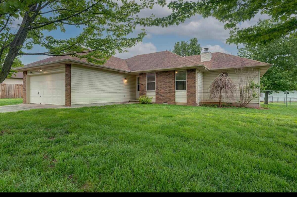 302 Slim Wilson Blvd, Nixa, MO 65714 House Rental in Nixa, MO