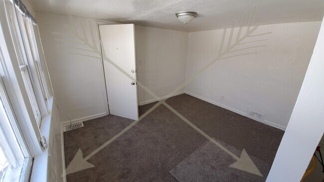 Foto del edificio - 512 E 21st St