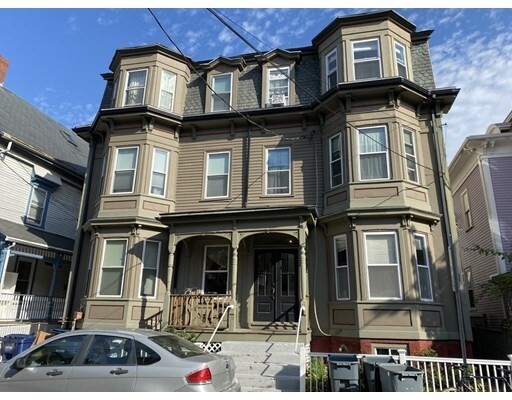 Primary Photo - 400 Washington St