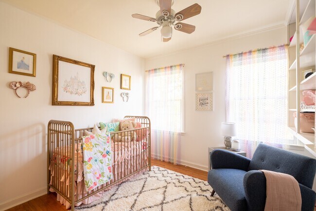 Foto del edificio - 4634 S Trenton Ave