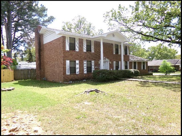 Building Photo - 5800 N Walnut Rd