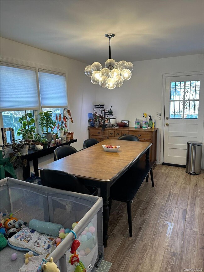 Foto del edificio - 615 Bronx River Rd