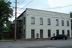 Primary Photo - 519 Spring St