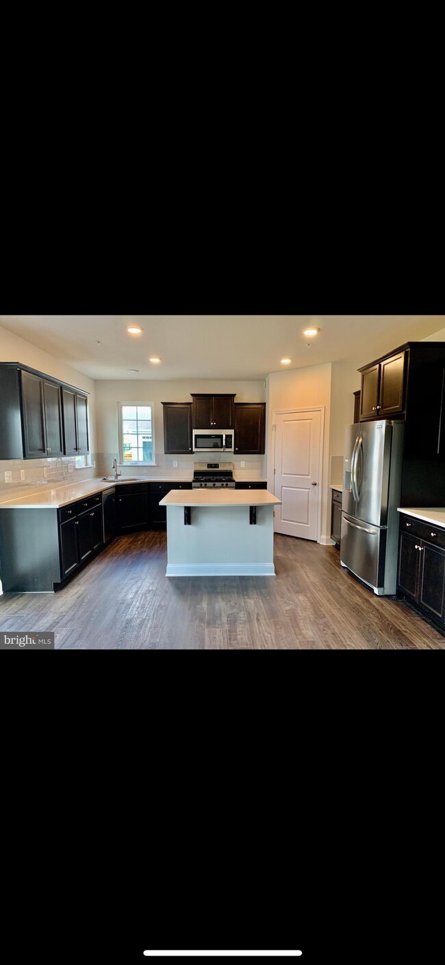 Foto del edificio - 5579 Musselburgh Ln