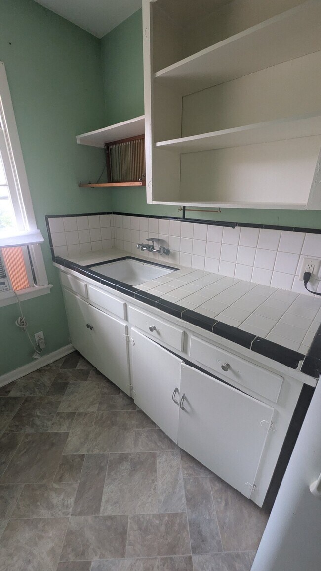 Foto del edificio - 2225 Wisteria St