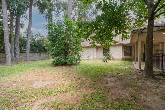 Building Photo - 2322 Willow Pass Dr