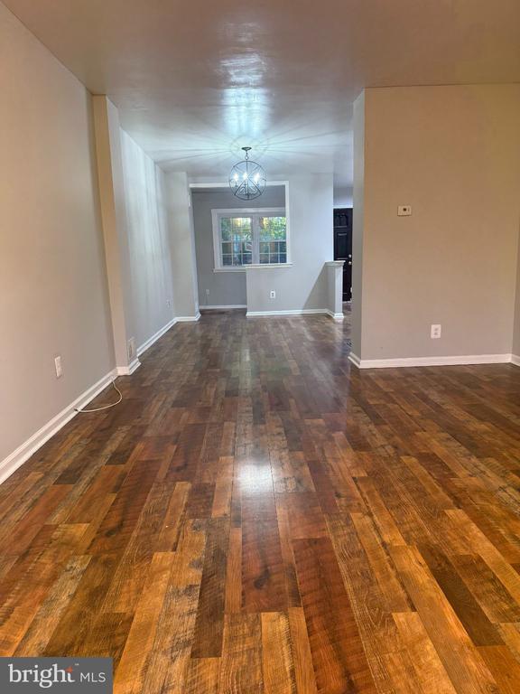 Foto del edificio - 7164 Ruskin Ln