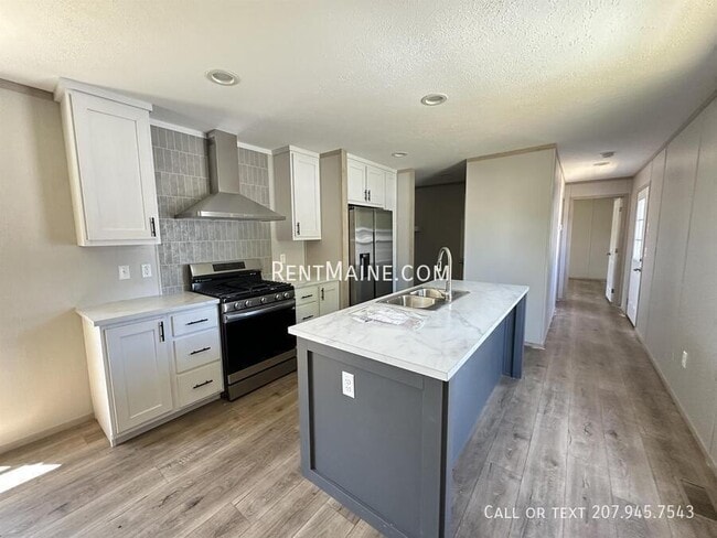 Building Photo - 438 Finson Rd