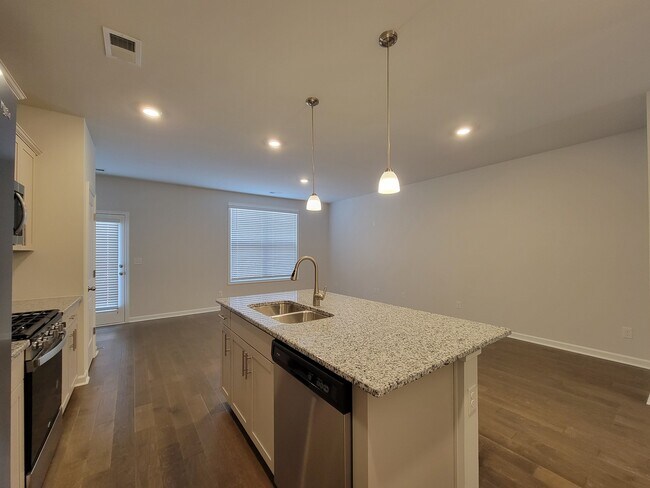 Foto del edificio - 4214 Grapevine Loop