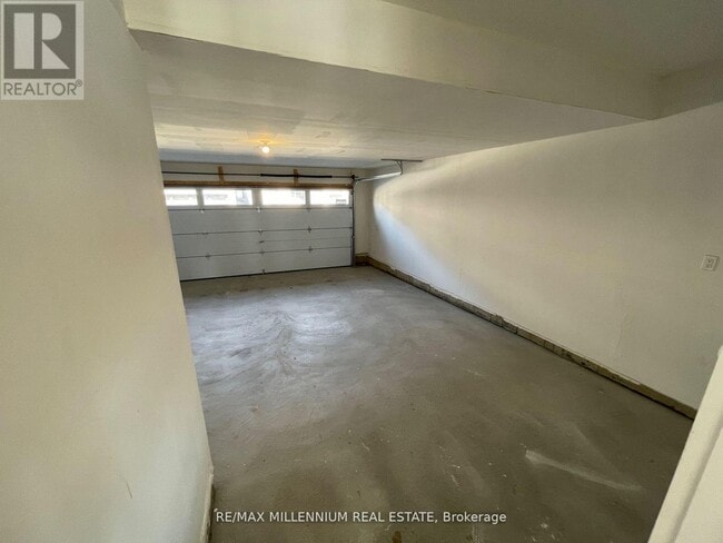 Building Photo - 51 Ravenbury St