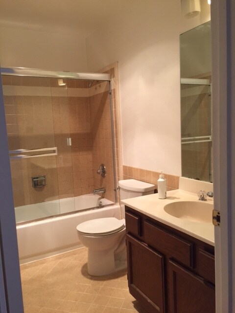 Primary Photo - 2025 Balboa St