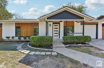 Building Photo - 909 Austin Highlands Blvd
