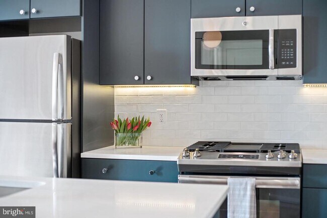 Foto del edificio - 1822 N Front St