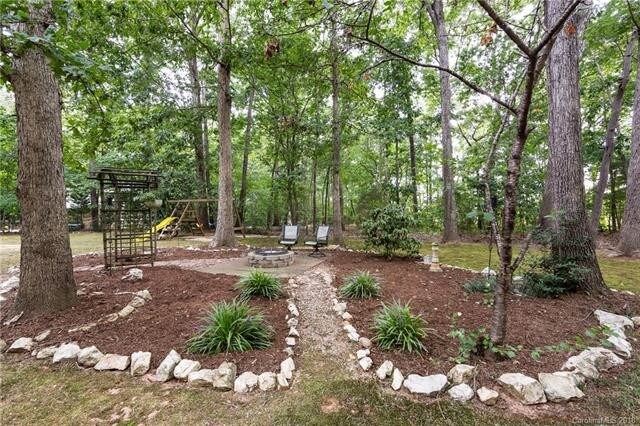 Building Photo - 5405 Baywood Dr