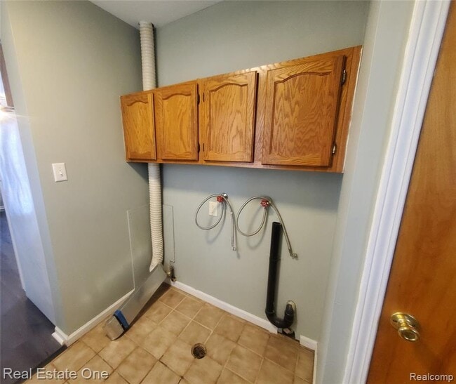 Foto del edificio - 137 Birchwood Ave