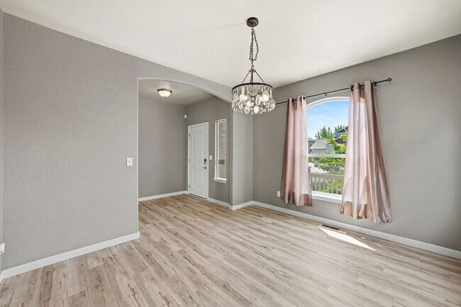 Foto del edificio - Beautiful home in Liberty Ranch