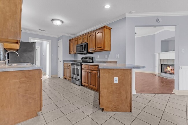 Building Photo - Charming Arlington Home with Modern Upgrades