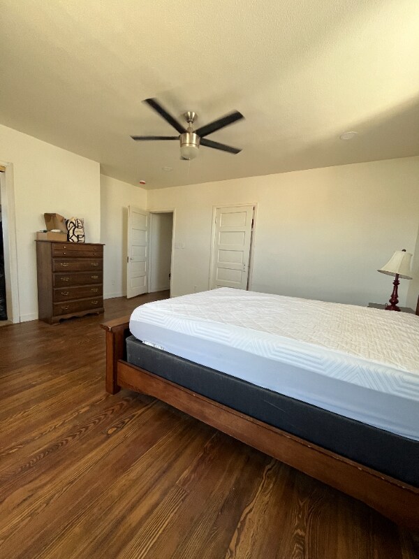 Foto del edificio - 417 W 3rd St
