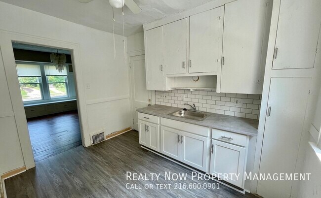 Foto del edificio - 1637 Coventry Rd