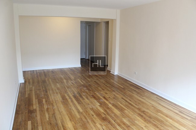 Building Photo - 2750 Homecrest Ave