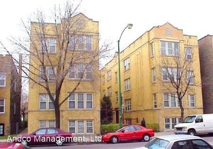 Building Photo - 4823 W Addison St