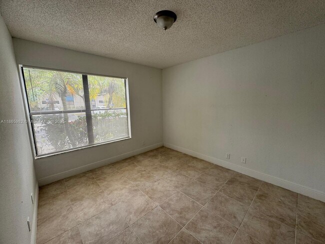 Foto del edificio - 1561 Windorah Way