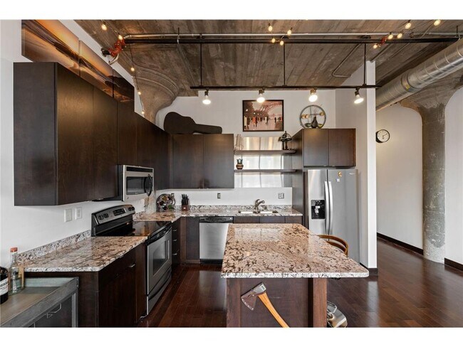 Foto del edificio - 618 N Washington Ave