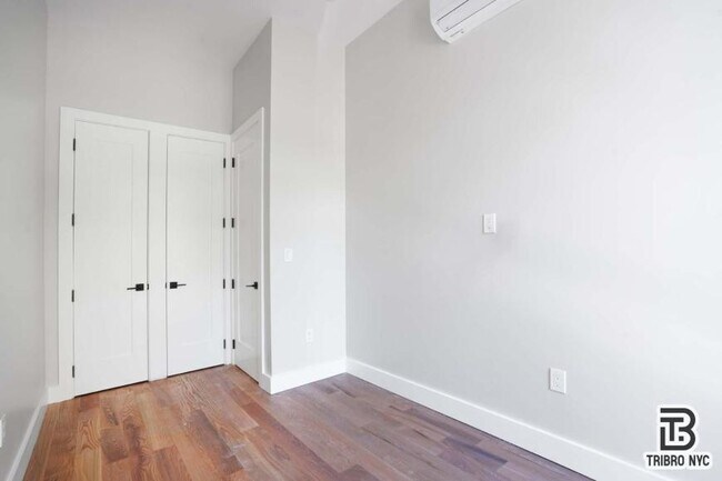 Photo - 3 bedroom in Brooklyn NY 11206 Townhome