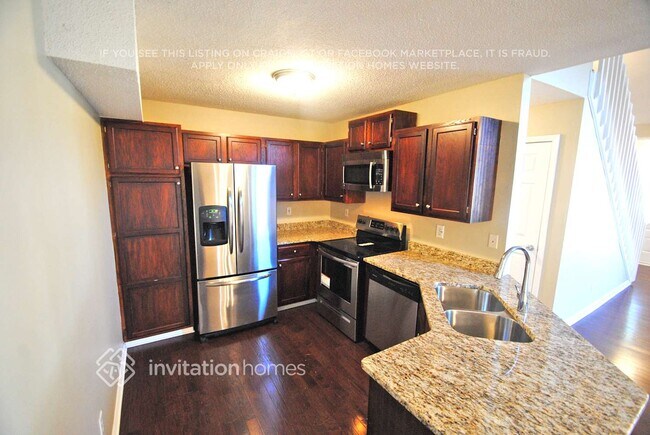 Foto del edificio - 102 Hillcrest Dr