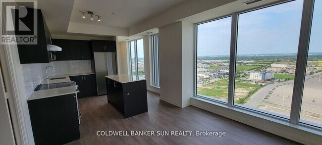 Building Photo - 8960 Jane St