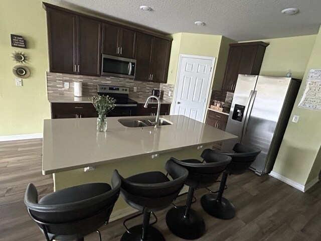 Foto principal - 1440 Saguaro St