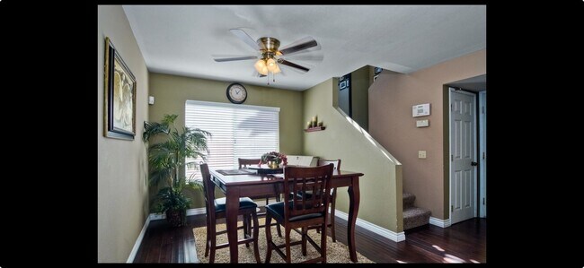 Foto del edificio - 817 Southshore Dr
