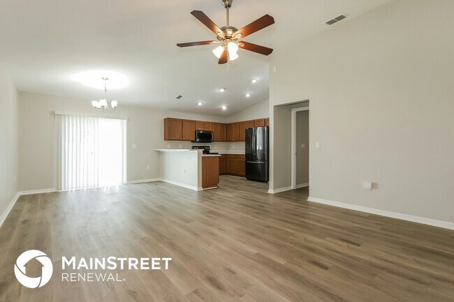 Foto del edificio - 5090 Belmont Park Ln